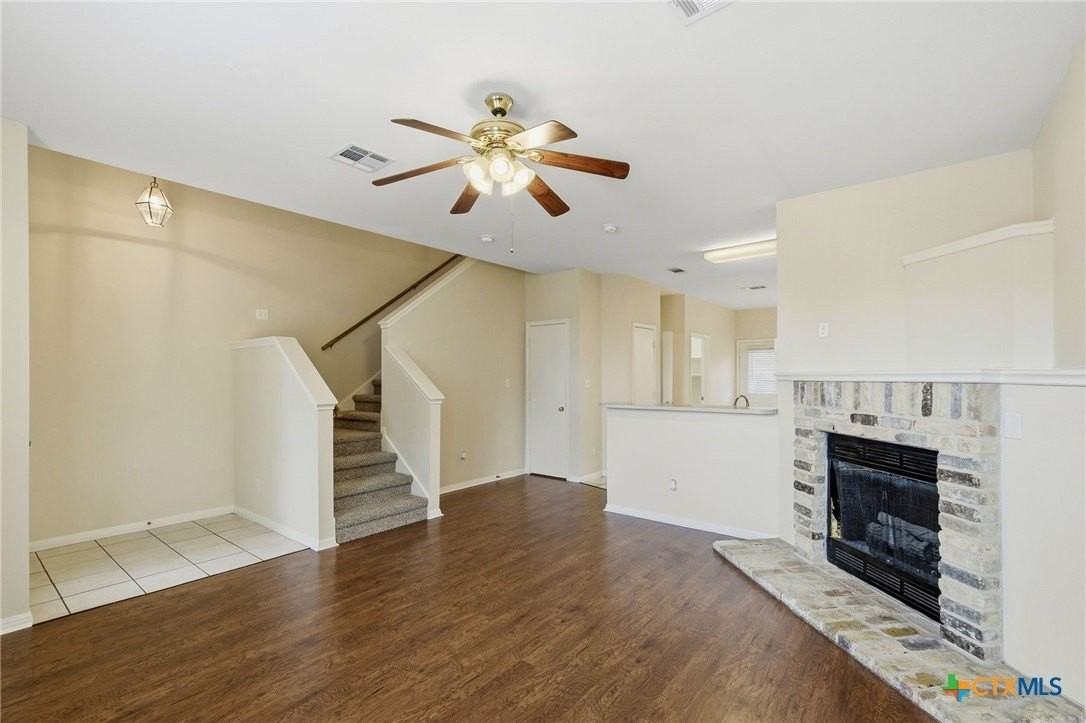 2215 Dry Creek Dr #816 - Photo 2 of 14
