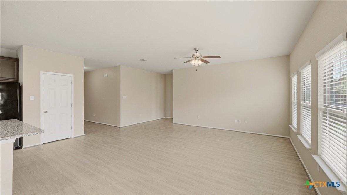 140 Fabarm Ln - Photo 4 of 30