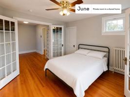 featured image of 1214 Michigan Ave Ne #A