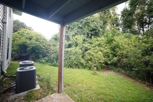 featured image of 2555 Chateau Ln #2