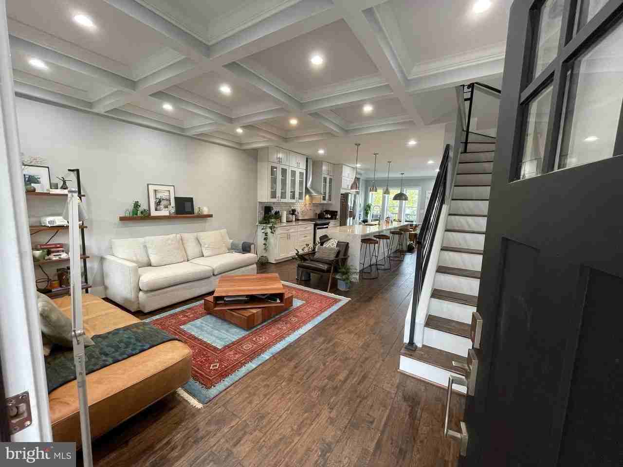 621 Longfellow St Nw - Photo 2 of 18