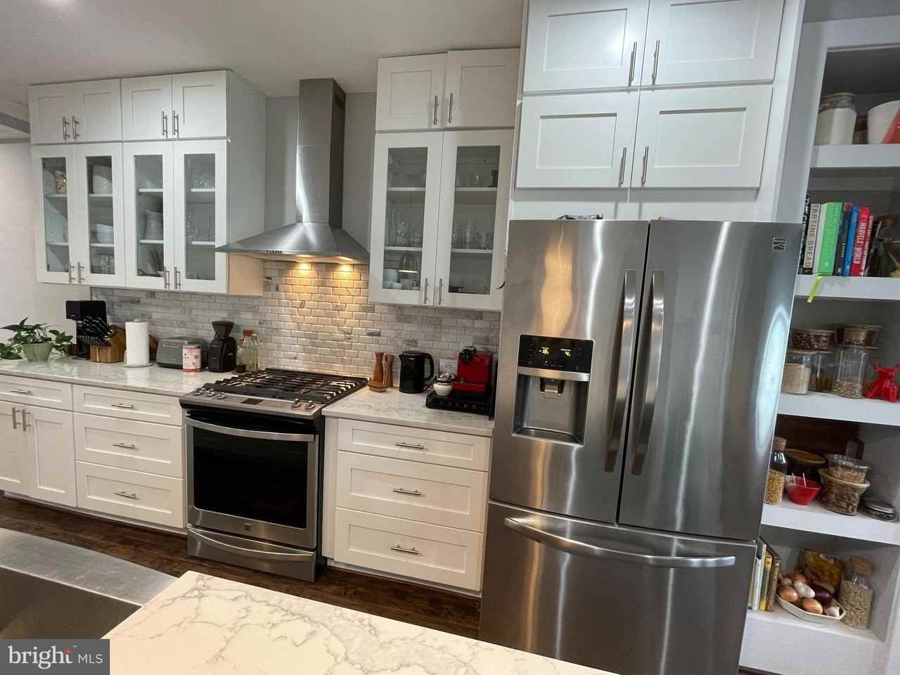 621 Longfellow St Nw - Photo 3 of 18