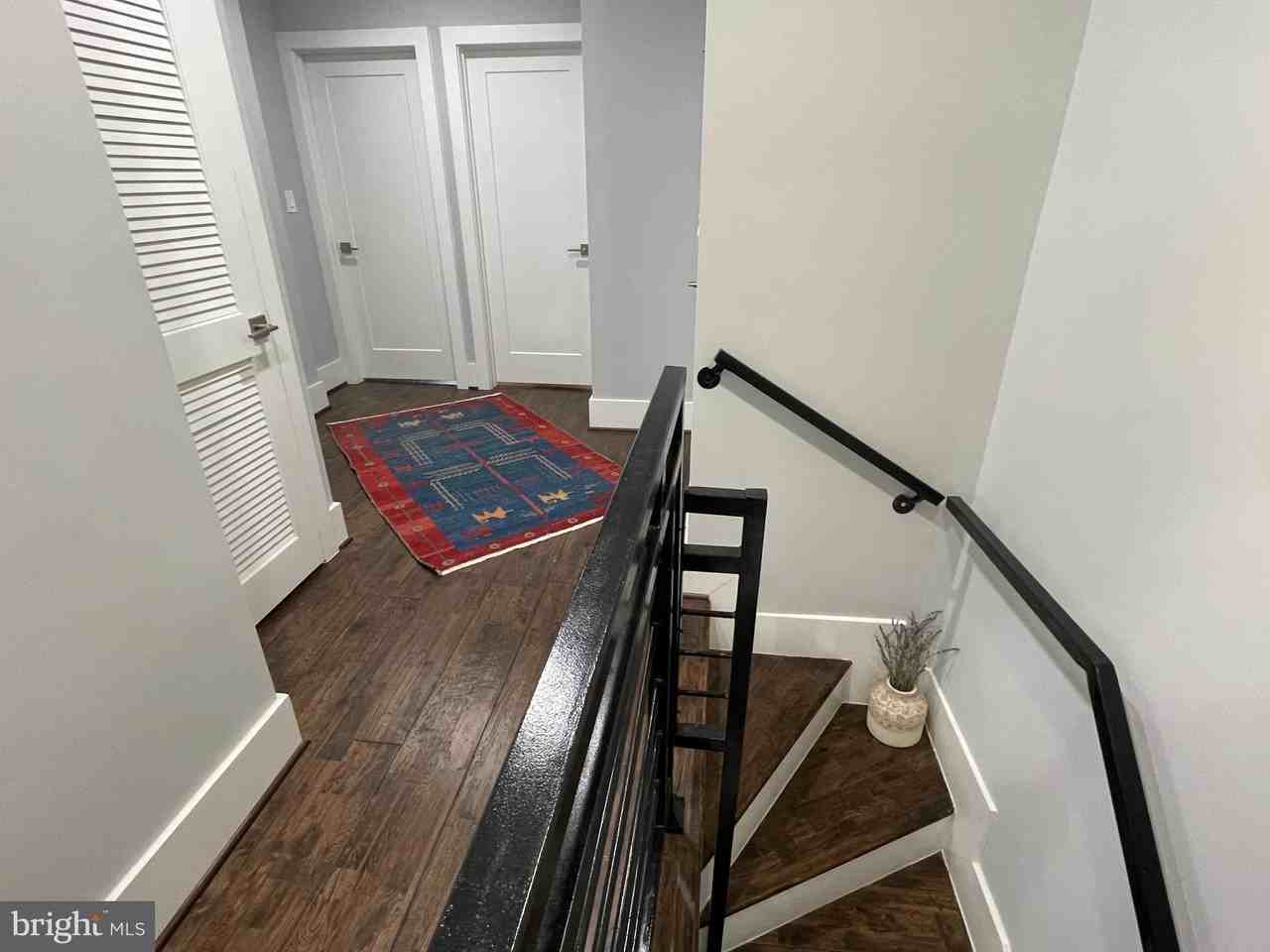 621 Longfellow St Nw - Photo 6 of 18