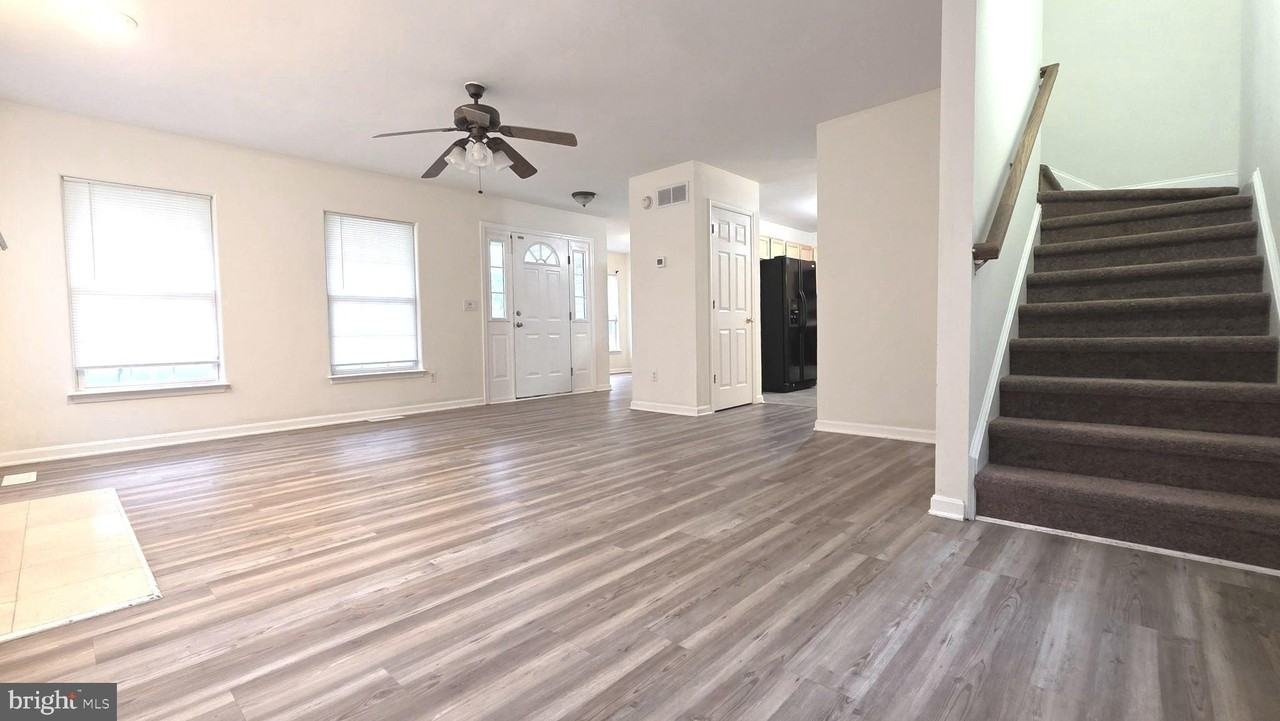 62 Liberto Ln - Photo 6 of 36