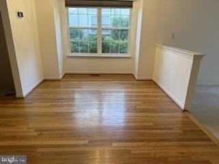 922 Glackens Ln - Photo 5 of 24