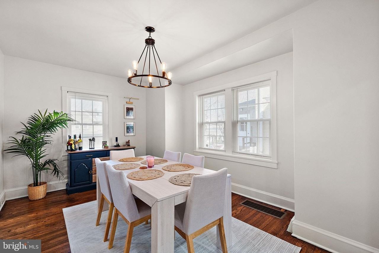 419 Geddes St - Photo 6 of 19
