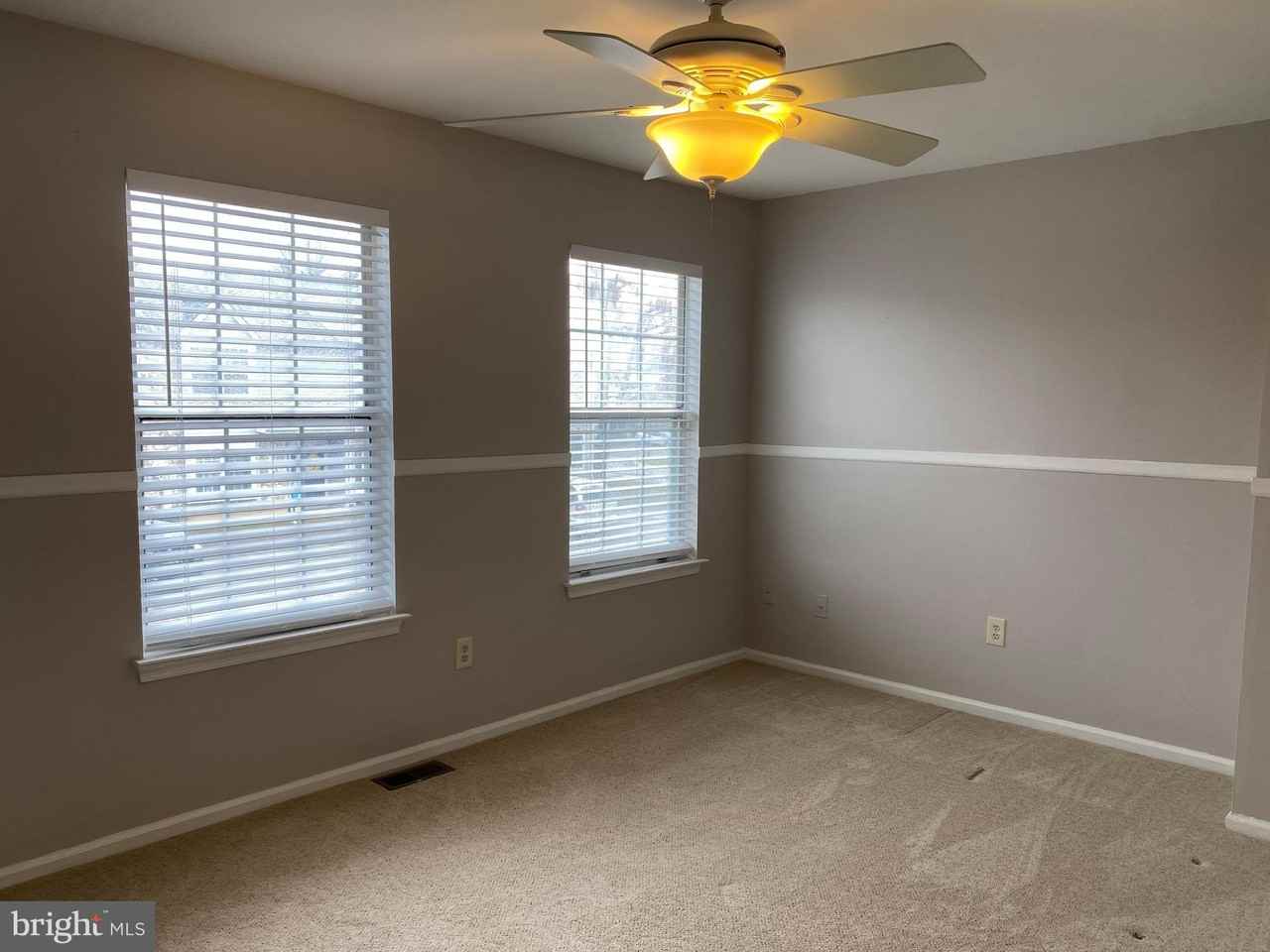 9 Revere Pl - Photo 7 of 15
