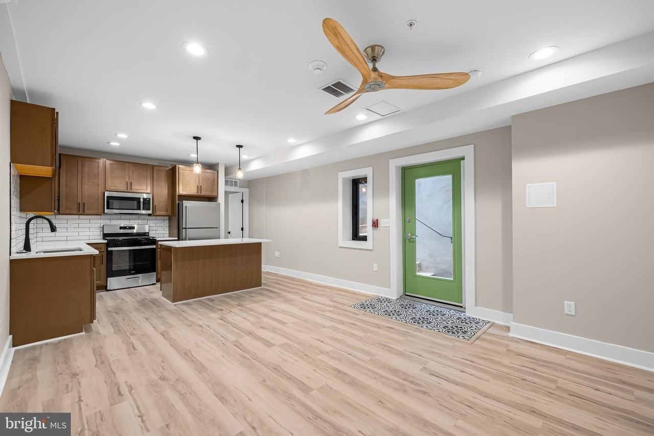 400 S Conkling St #6 - Photo 7 of 17