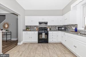 featured image of 2905 Goodwood Rd
