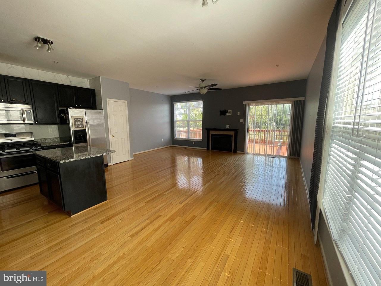 5427 Upper Mill Ter S - Photo 3 of 20