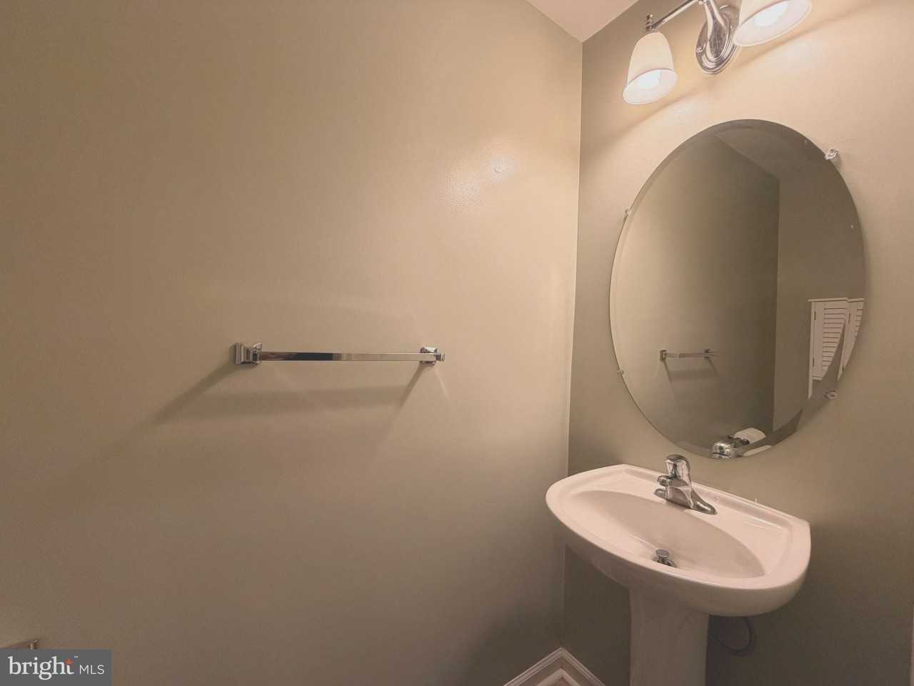 605 Tivoli Rd - Photo 3 of 14
