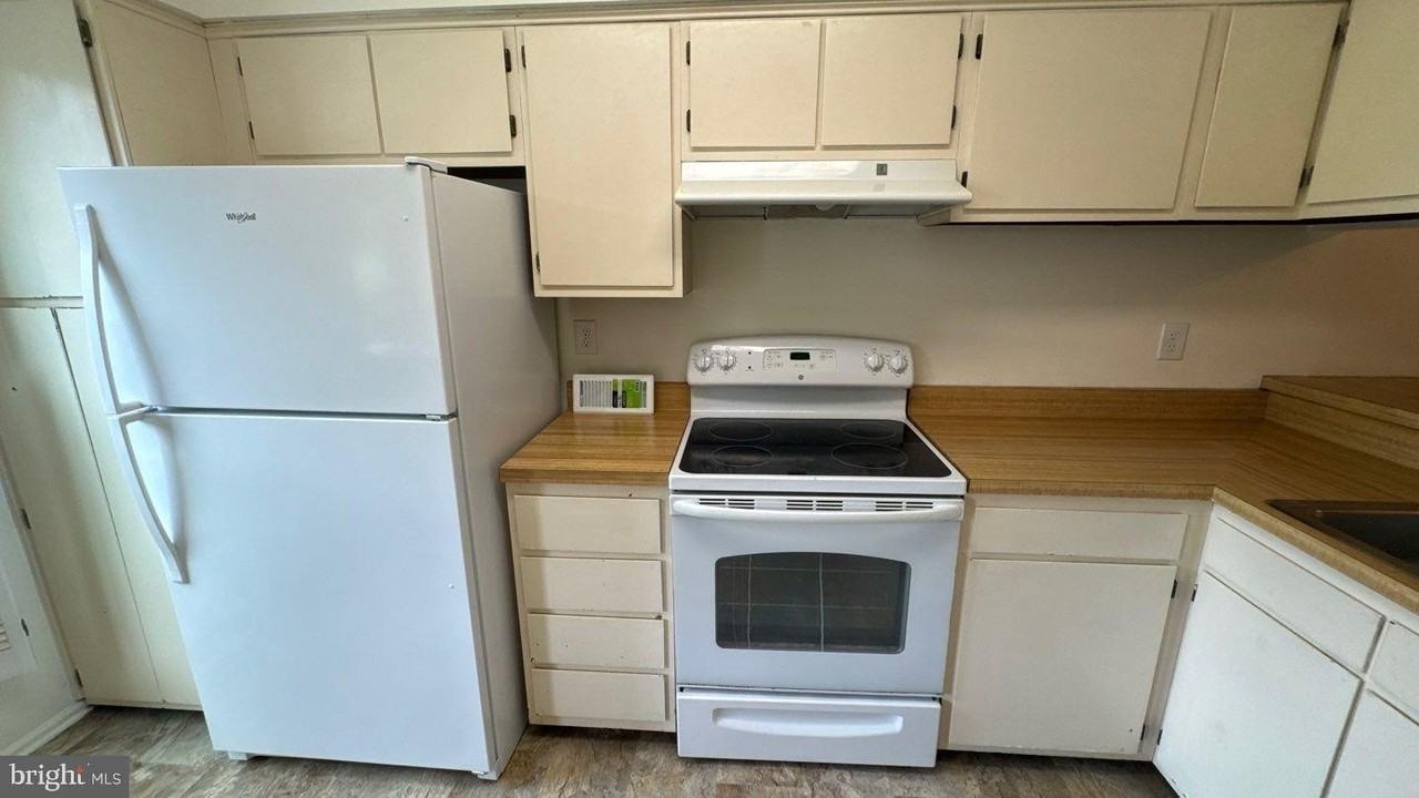 6762 Ducketts Ln #32-3 - Photo 3 of 19