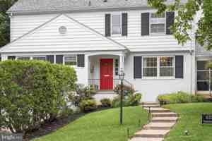 featured image of 6709 Pemberton St