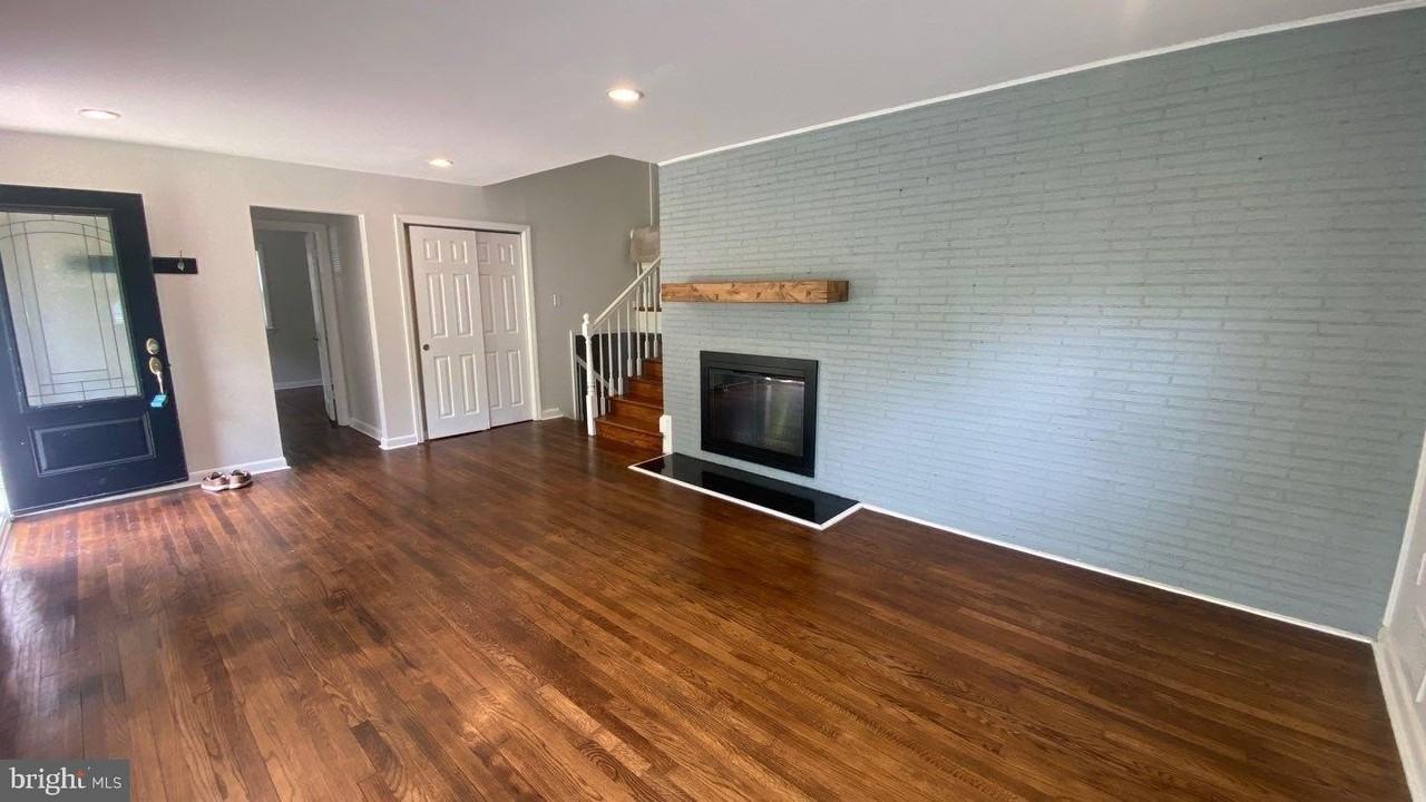 6006 Windham Rd - Photo 3 of 19