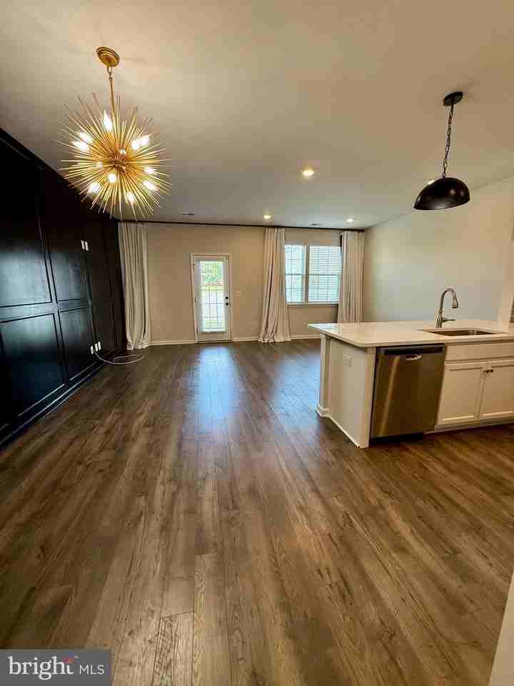 4 PEREGRINE Way - Photo 4 of 19