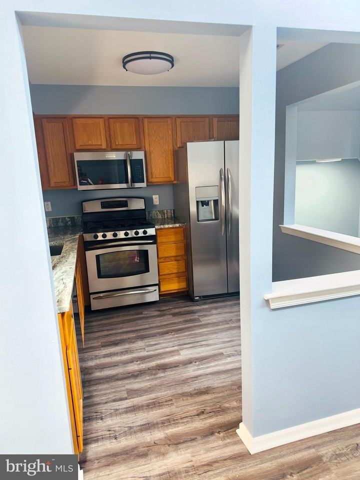 3604-B Saxony Dr - Photo 3 of 8