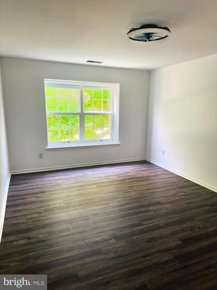 3604-B Saxony Dr - Photo 5 of 8