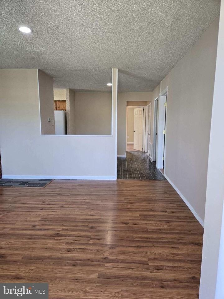 21 Aldeberan Dr - Photo 2 of 10