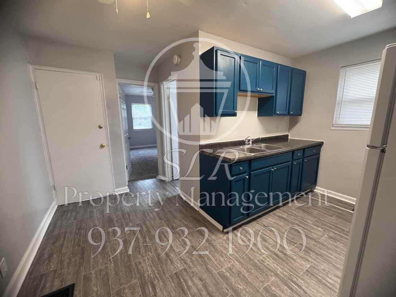 420 E Siebenthaler Ave #2 - Photo 5 of 17