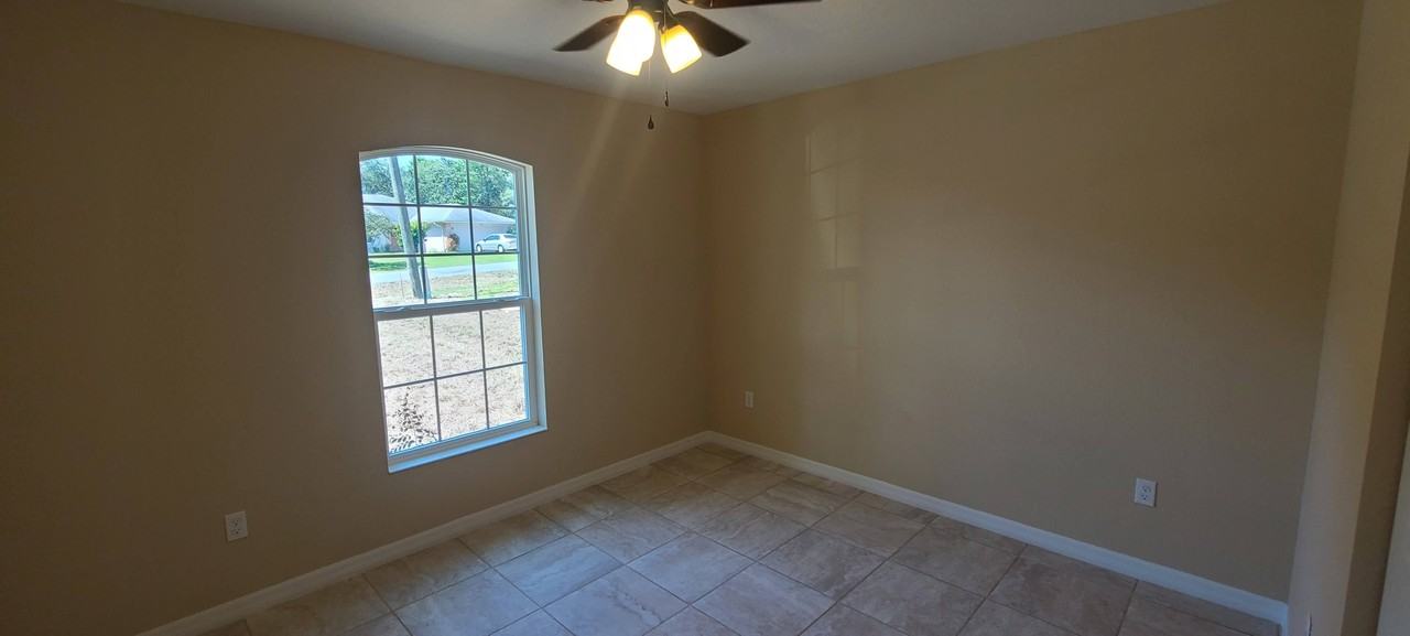 3858 Sw 133rd Loop #1 - Photo 4 of 10