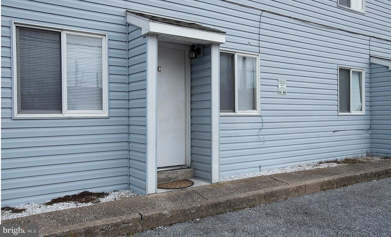 426 Market St #C - Photo 6 of 44