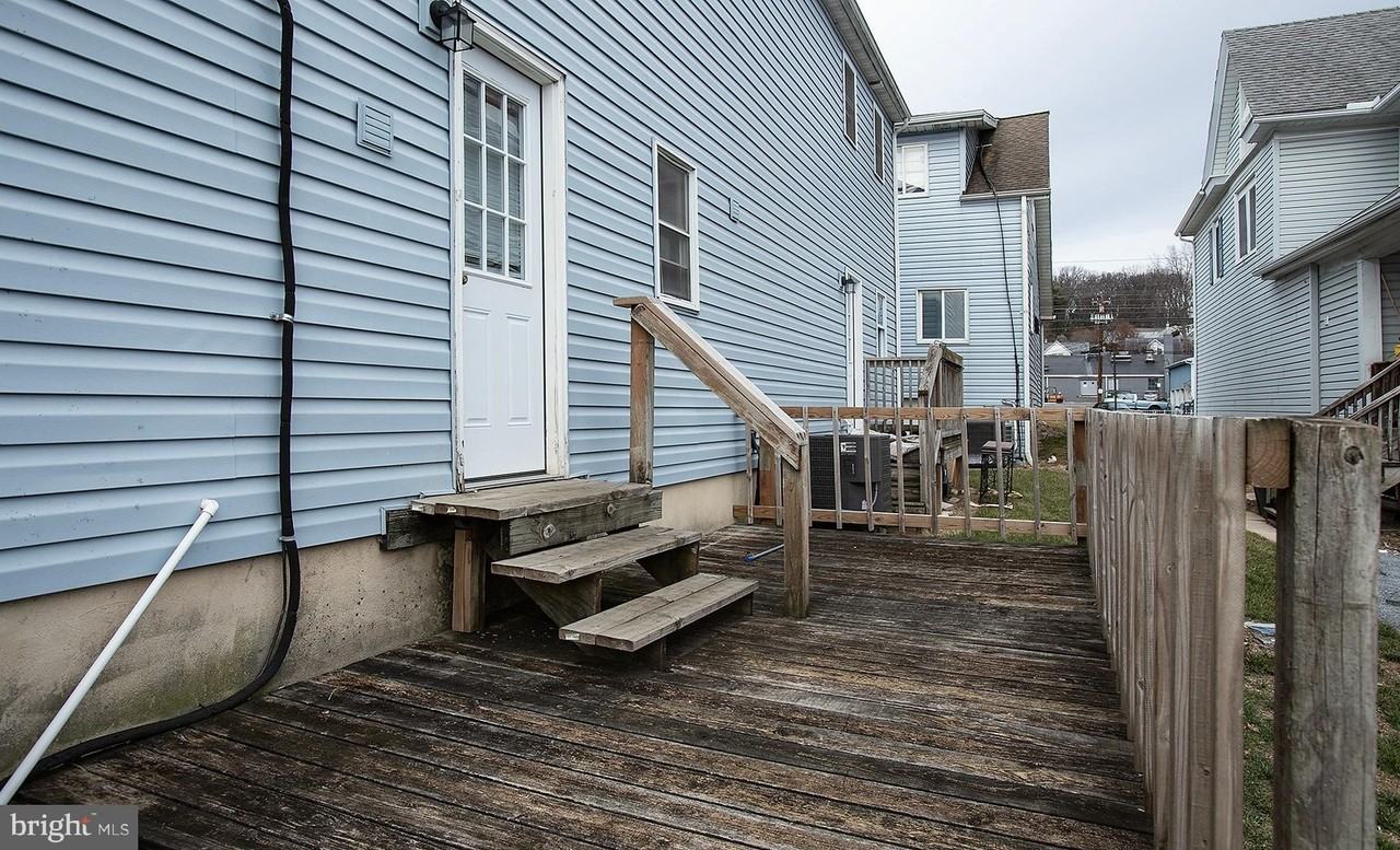 426 Market St #C - Photo 7 of 44