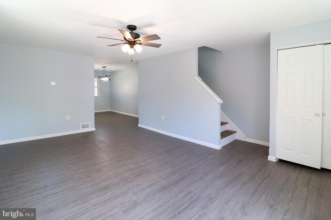 3214 N 6th St - Photo 5 of 32