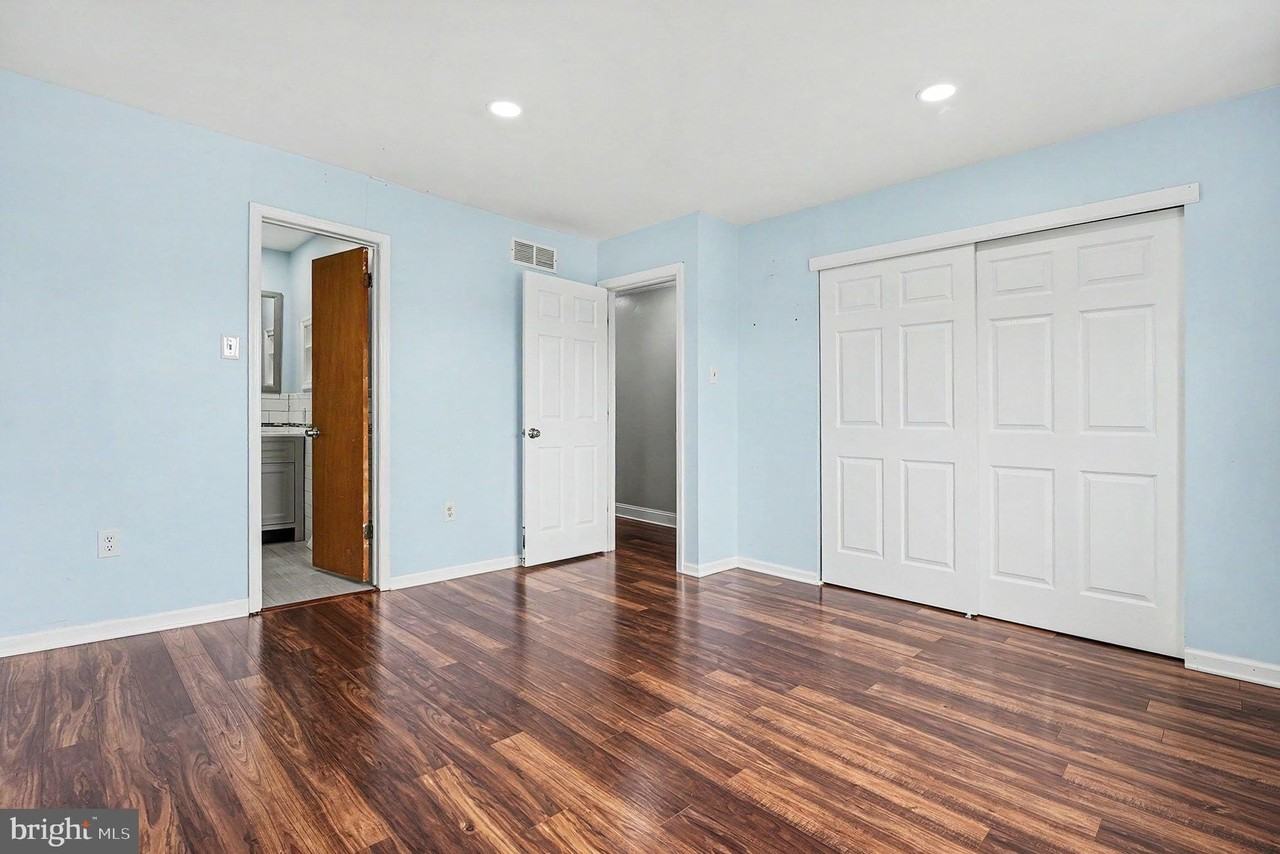 261 Florence Dr - Photo 6 of 10