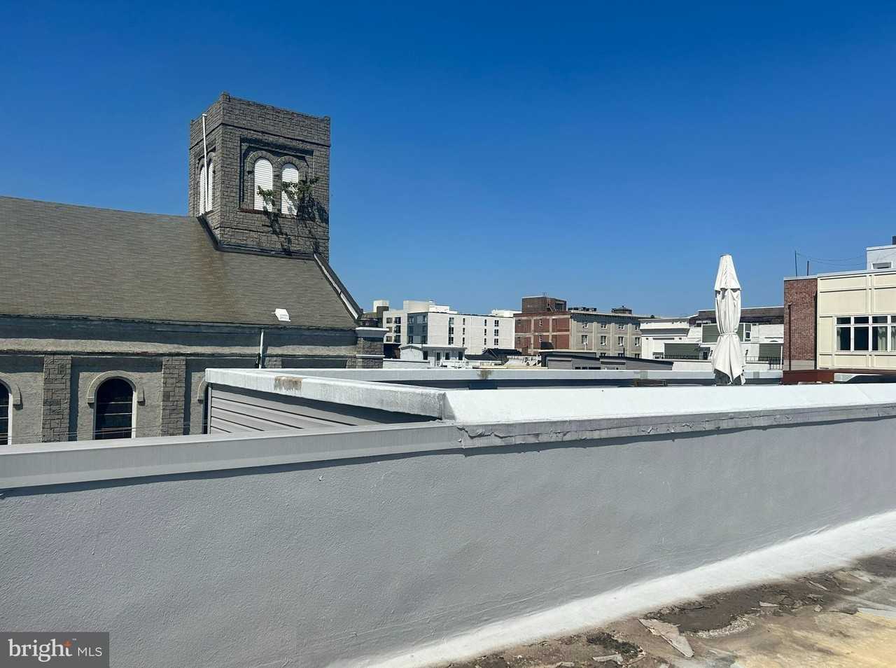 846 N 15th St #C - Photo 4 of 25