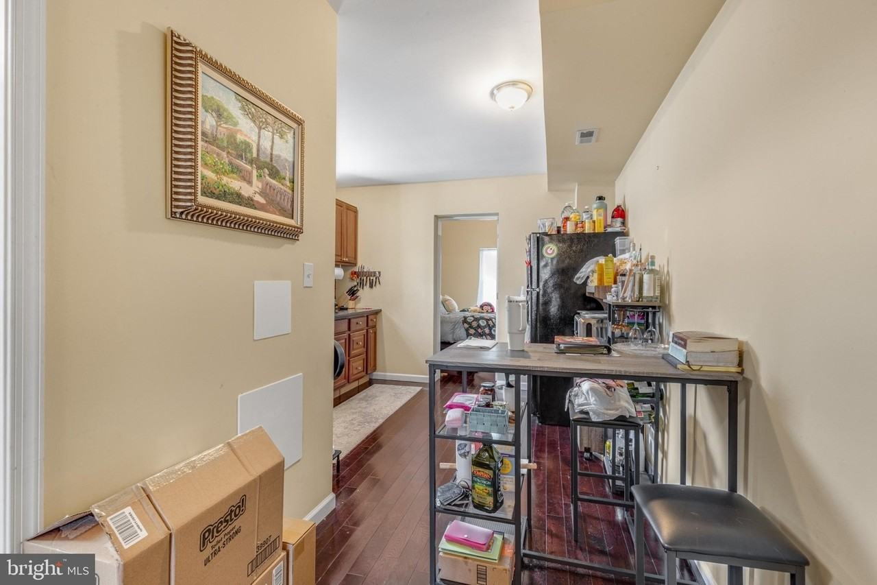 1536 S 19th St #2 - Photo 4 of 17