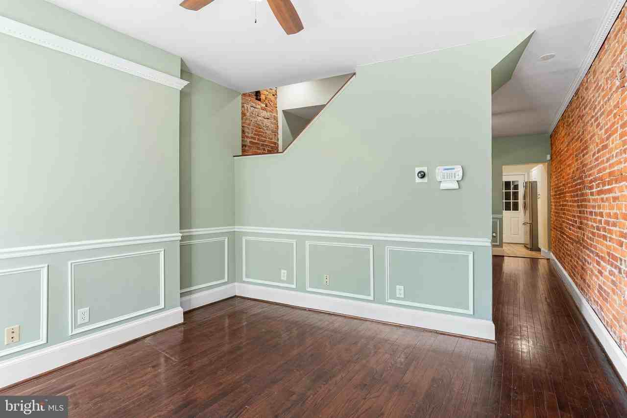 4447 Baker St - Photo 2 of 14
