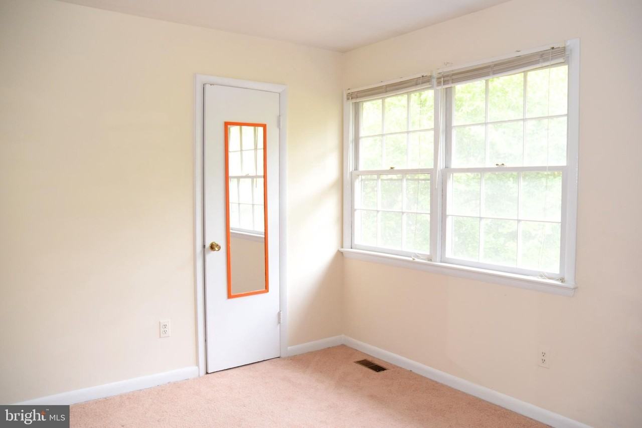 508 E Windsor Ave #B - Photo 5 of 23