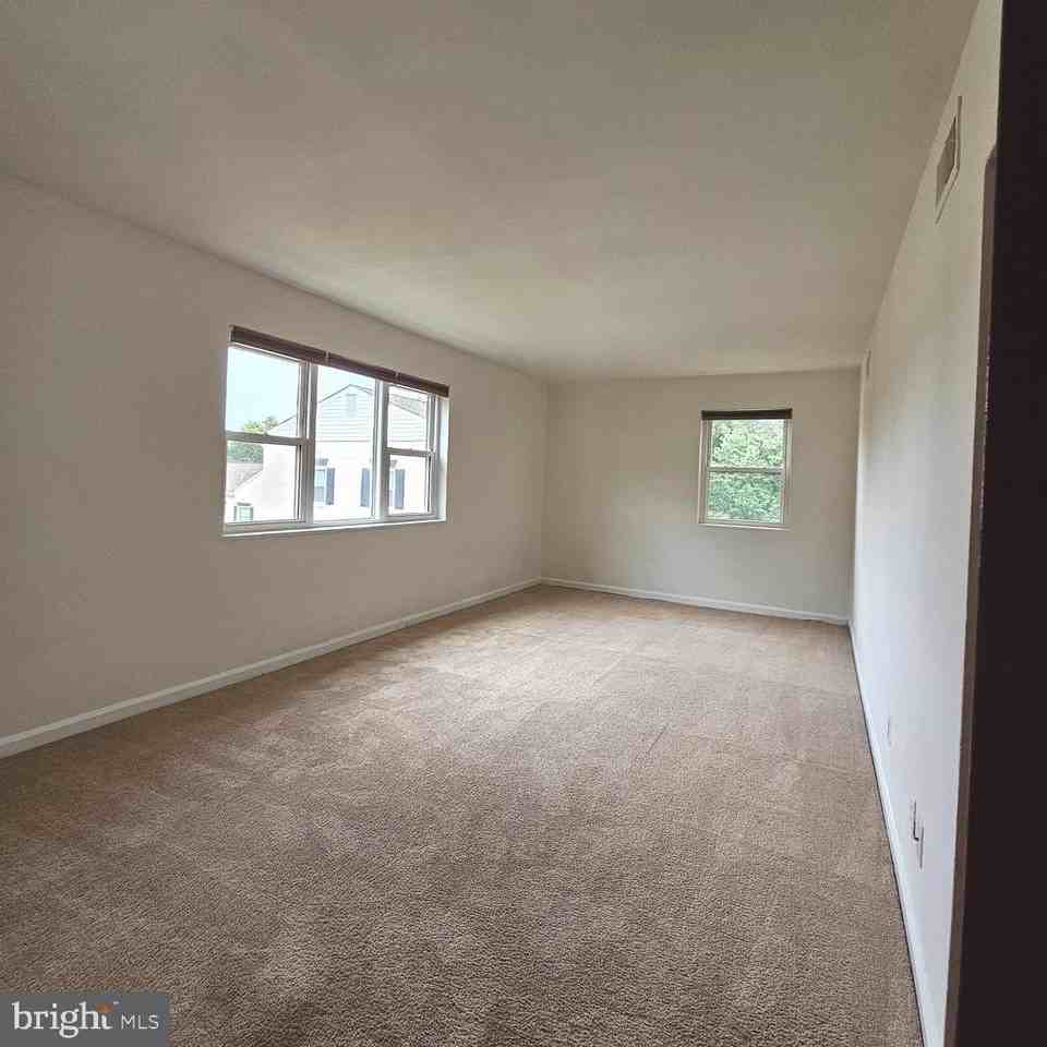 3045 Patrick Henry Dr #301 - Photo 6 of 13