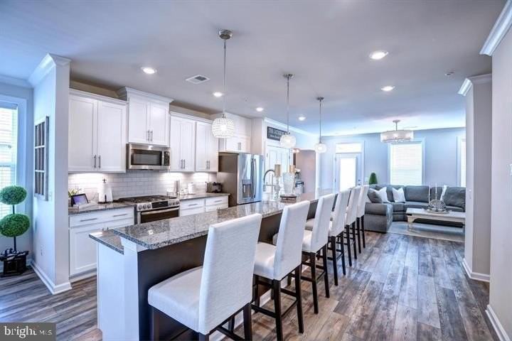 20752 Wood Quay Dr - Photo 2 of 22