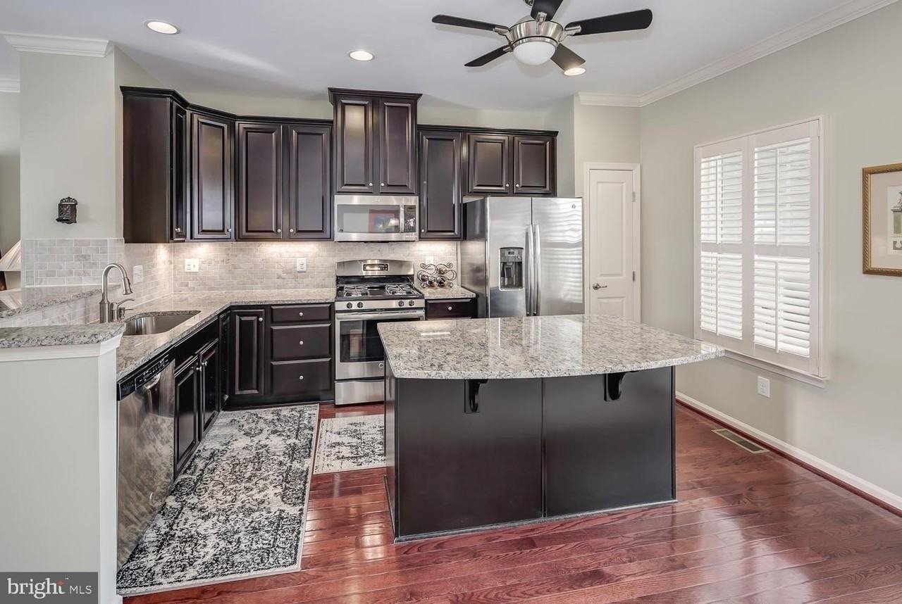 45954 Iron Oak Ter - Photo 3 of 44