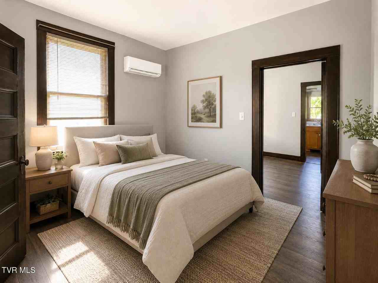 502 Lee St #1 - Photo 6 of 15