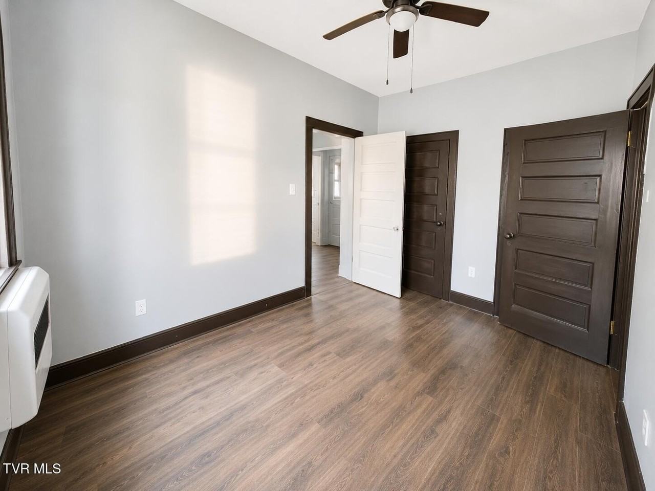 502 Lee St #1 - Photo 7 of 15