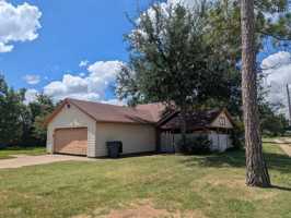 featured image of 4811 Eldorado Dr