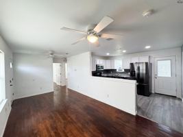 featured image of 406 2nd St