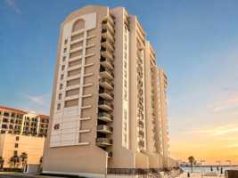 featured image of 450 S Gulfview Blvd #708