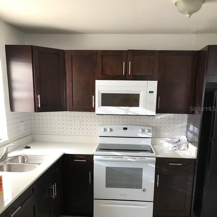 2400 Nw 21st St #3 - Photo 2 of 16