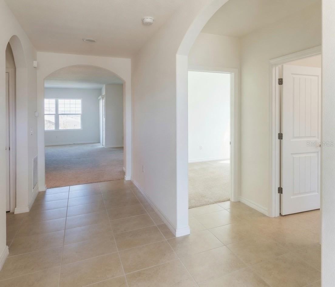 3499 N Vonnegut Pt - Photo 3 of 17
