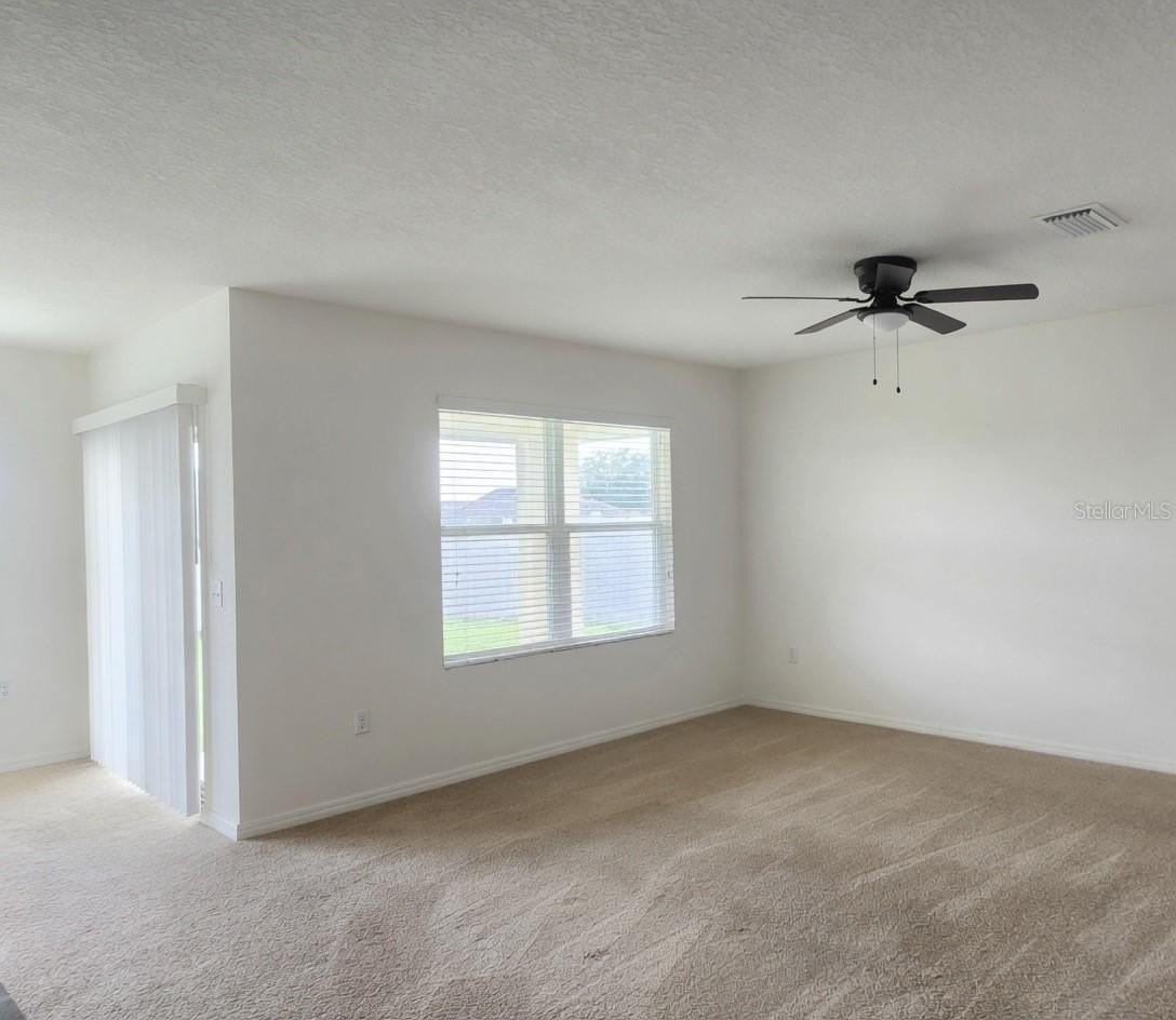3499 N Vonnegut Pt - Photo 7 of 17