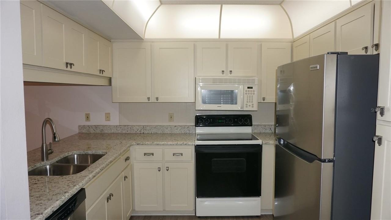 12141 Spartan Way #204 - Photo 4 of 21