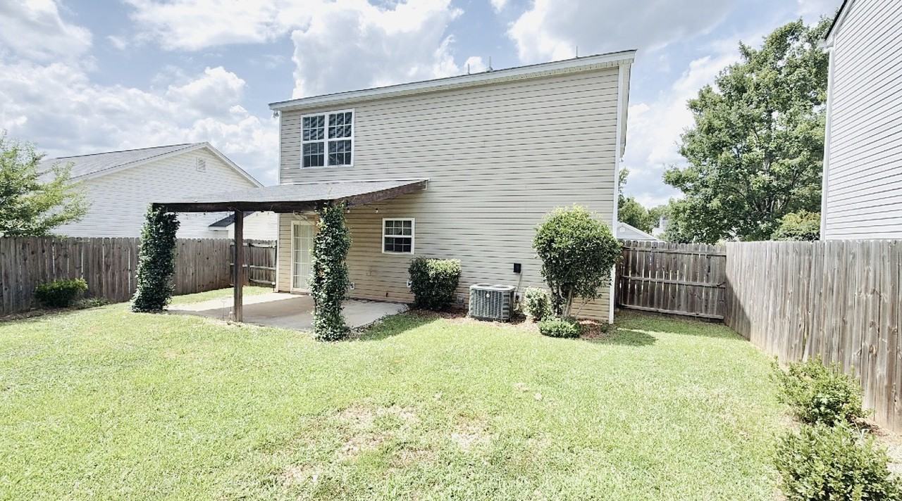 517 Turkey Pointe Ln #1 - Photo 2 of 22