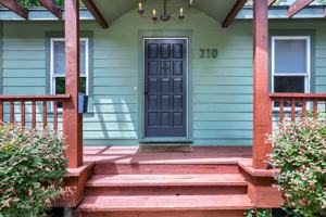 featured image of 210 Nelray Blvd #1