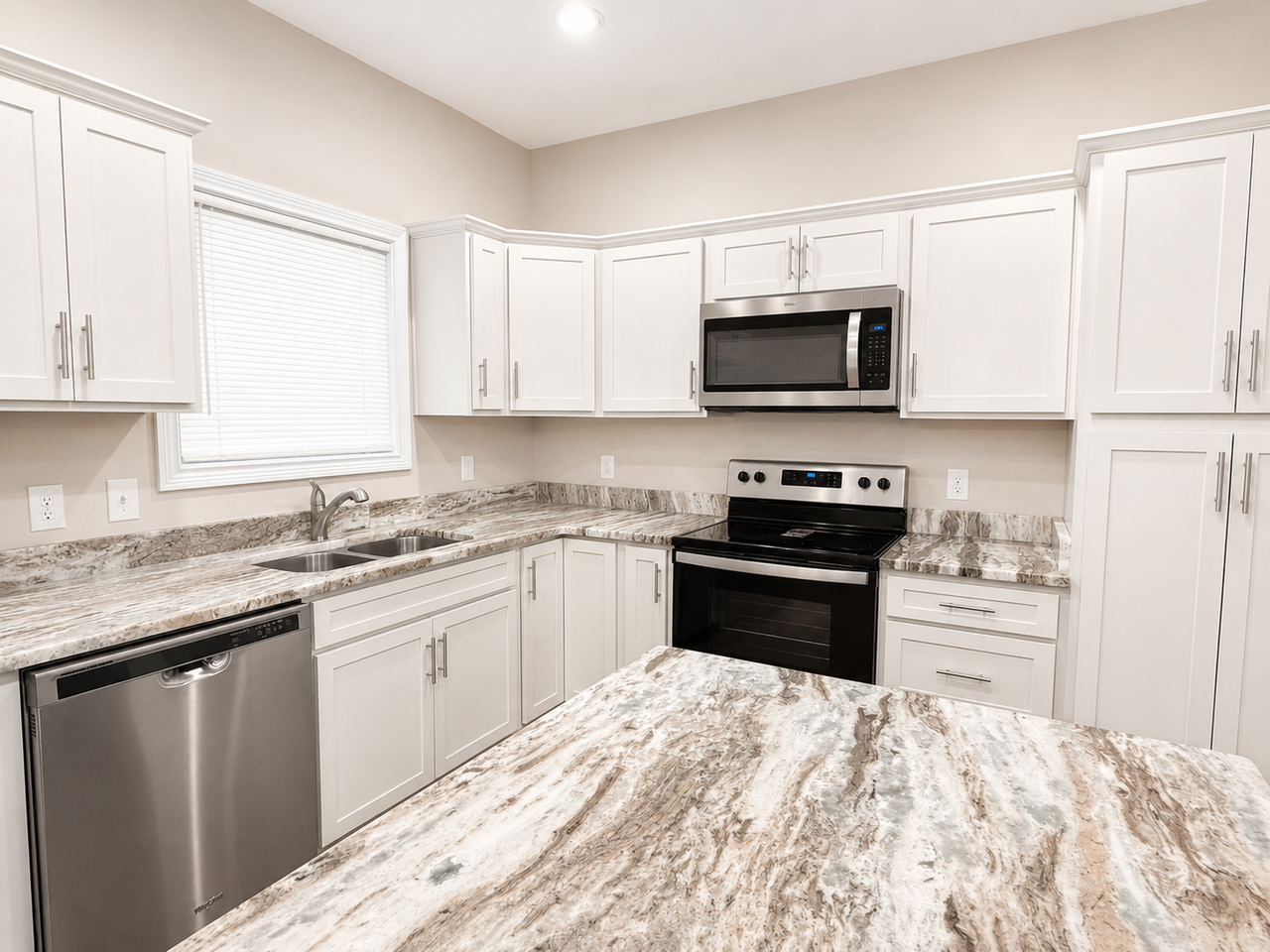 547 Southern Cross Dr #1 - Photo 2 of 21