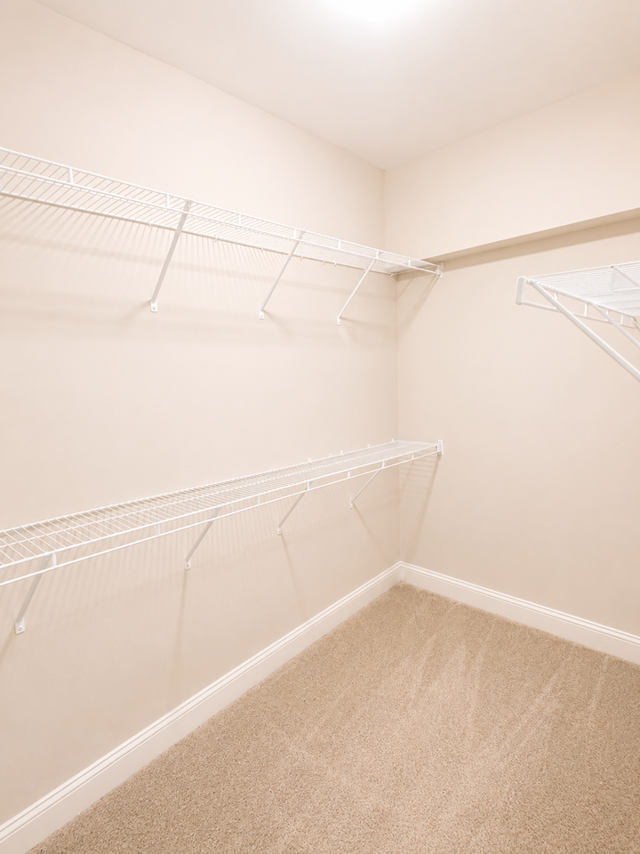 547 Southern Cross Dr #1 - Photo 4 of 7