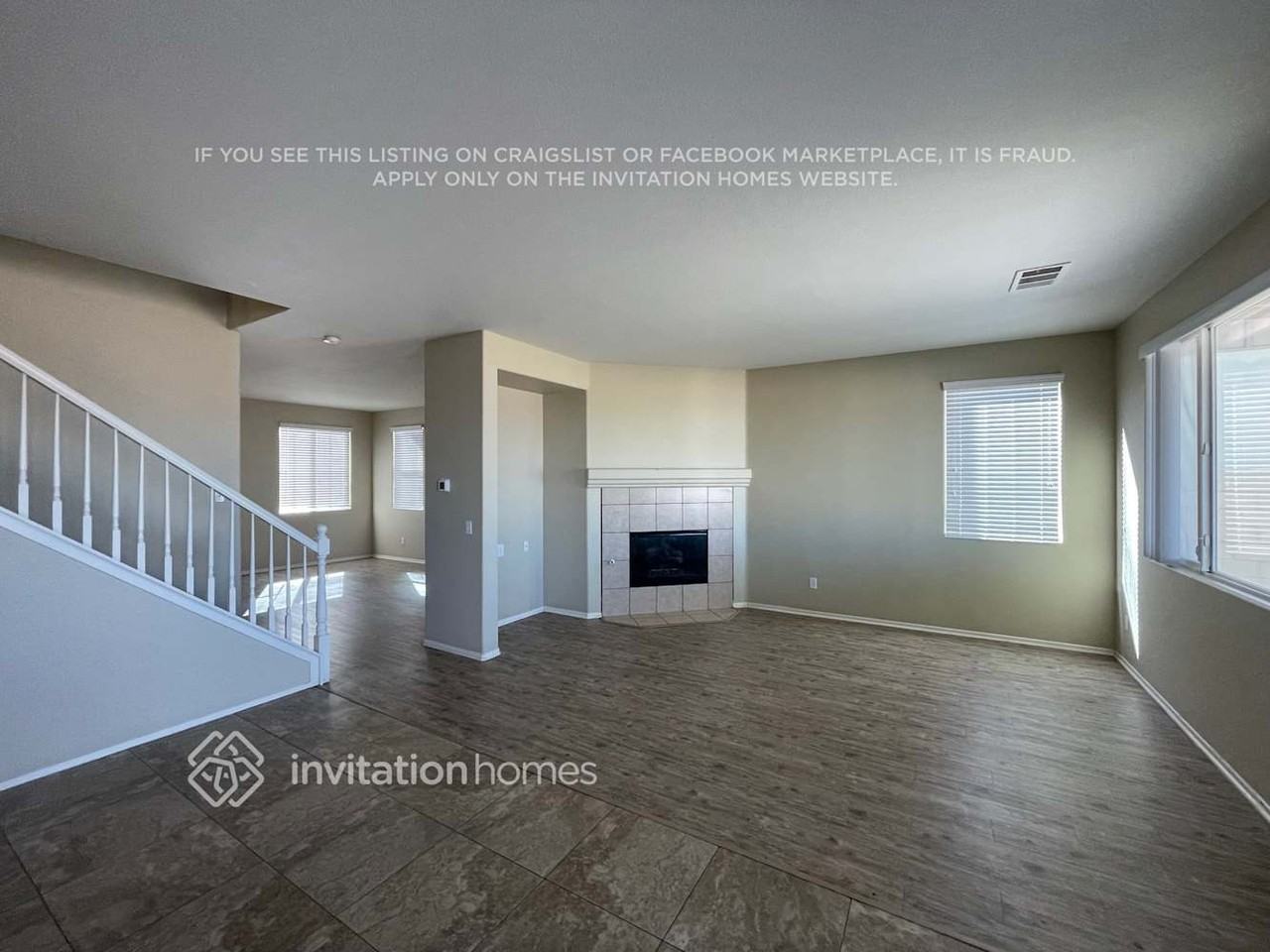 38317 Antibes Dr - Photo 2 of 16