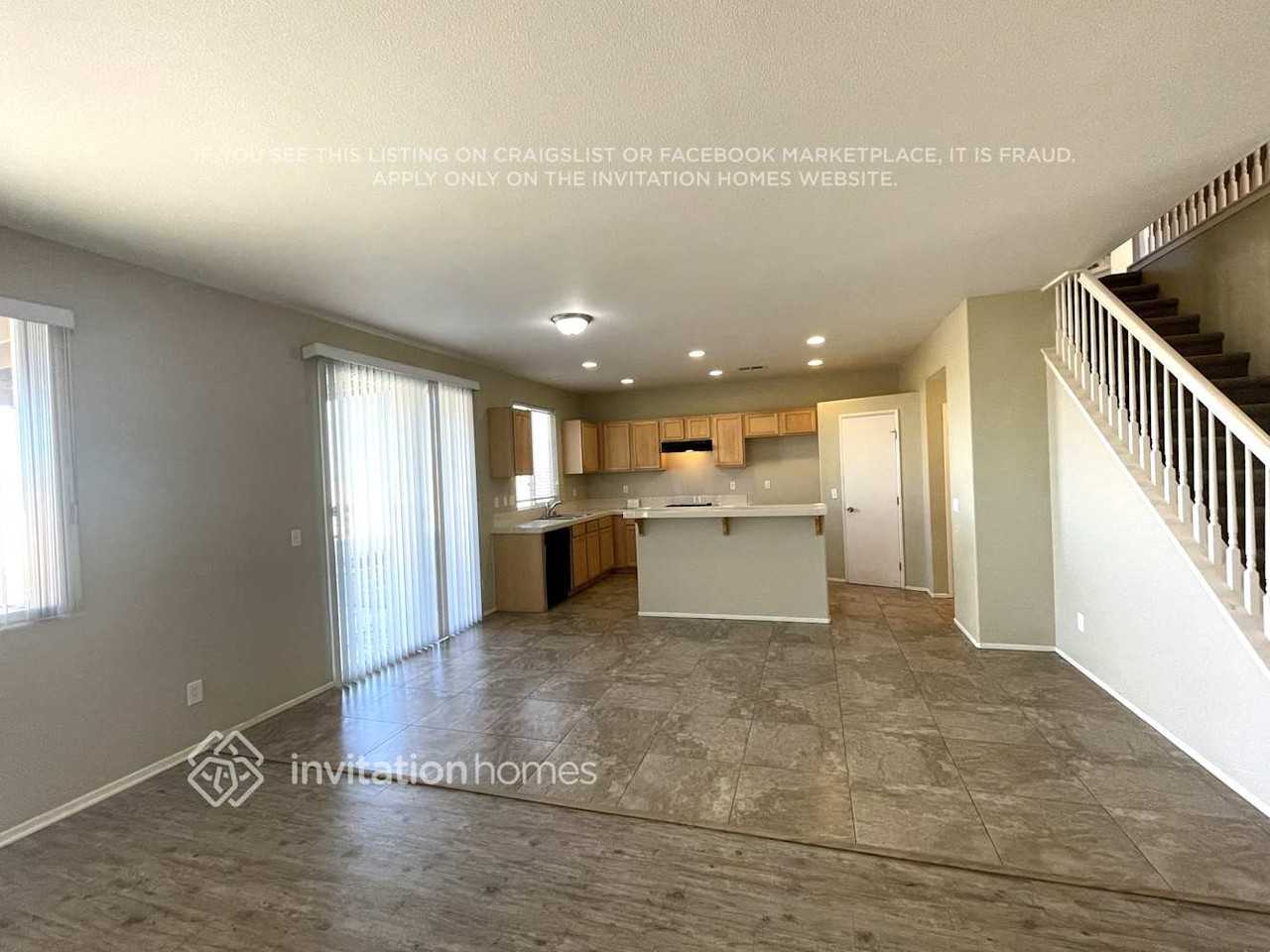 38317 Antibes Dr - Photo 4 of 16